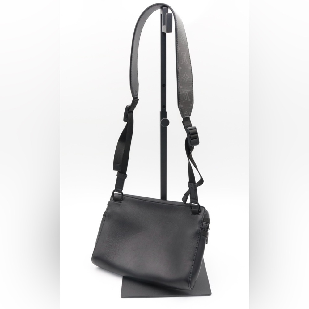 Louis Vuitton dark infinity leather crossbody bag - Picture 5 of 11